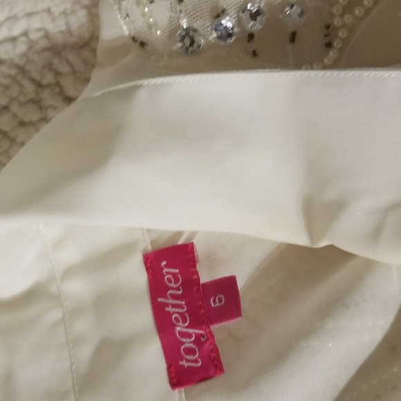 Vintage Victorian Bib Ruffle Beaded Poet Blouse Top Shirt / Sz 6 / Off-white - Picture 10 of 15